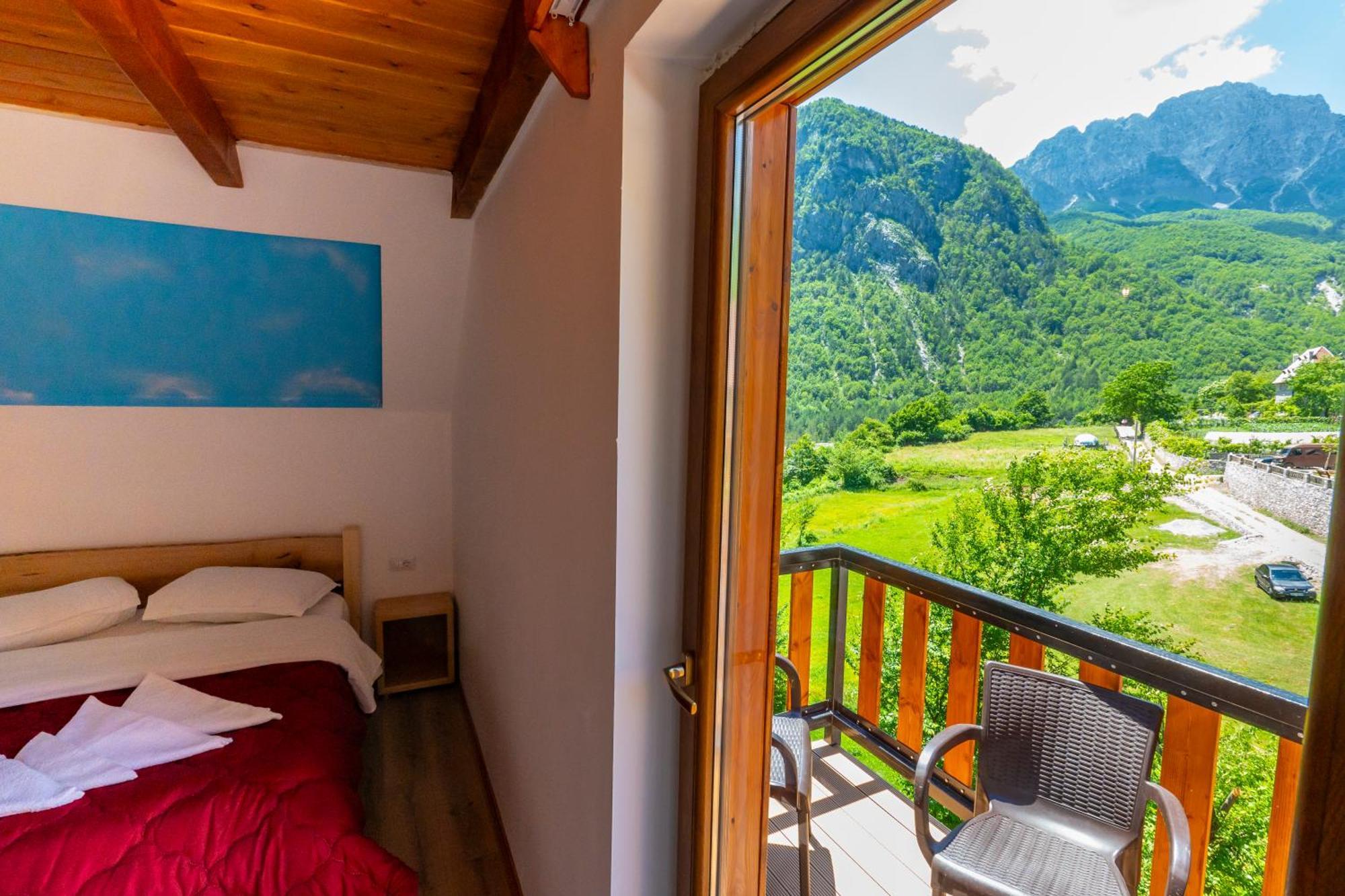 Gegest Hotel Theth Εξωτερικό φωτογραφία